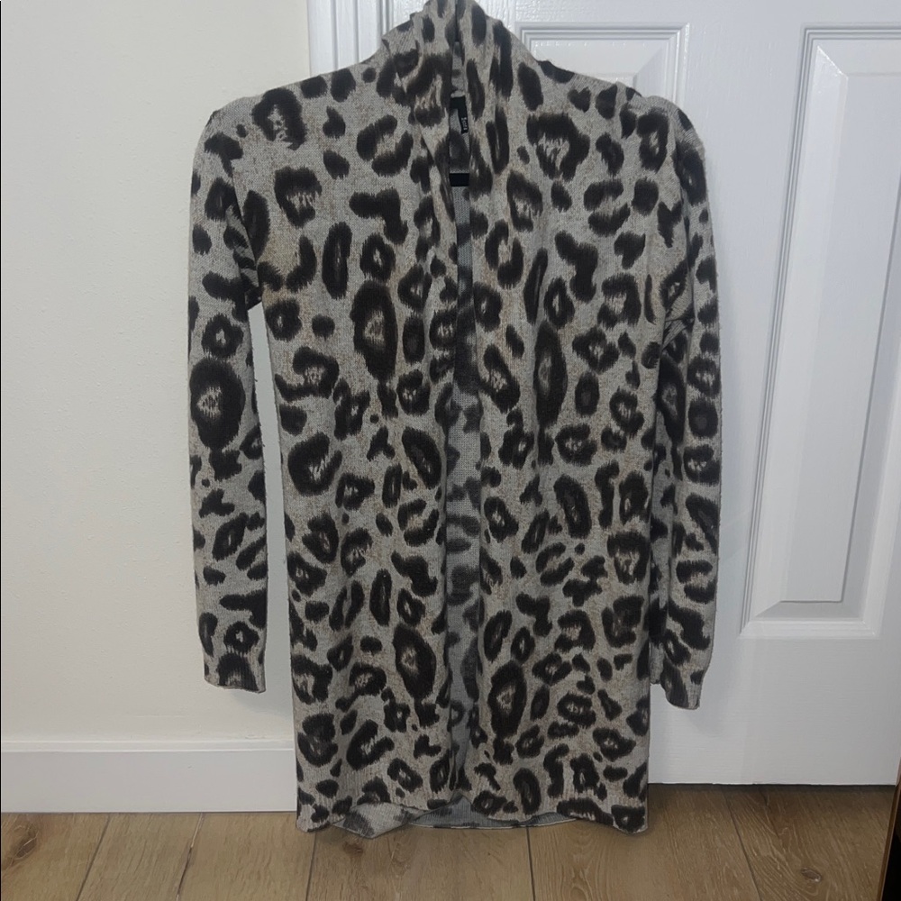 H&M Snow Leopard Print Cardigan - Black and Grey Size XS